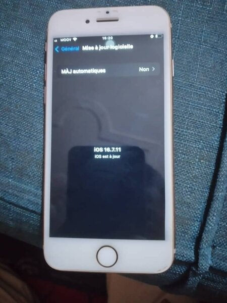 iPhone 8 simple