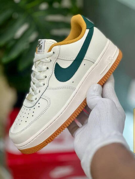 Nike - Airforce 1