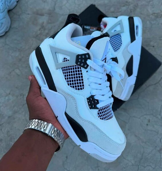 Fashion sneakers