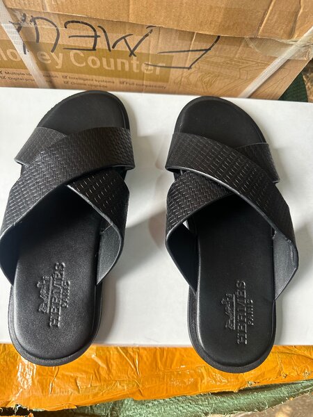 Men slippers