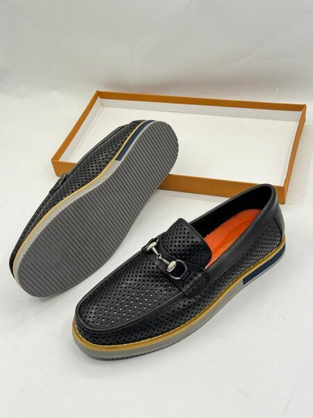 Fashion shoes