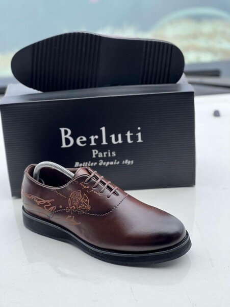 Paire BERLUTI