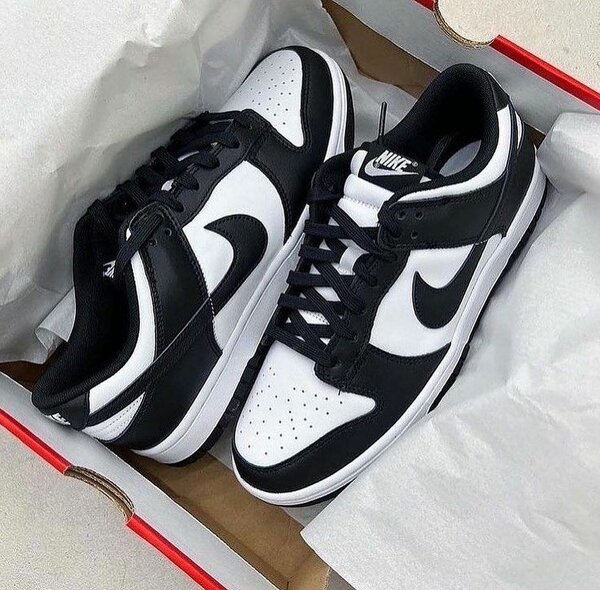 Sneaker