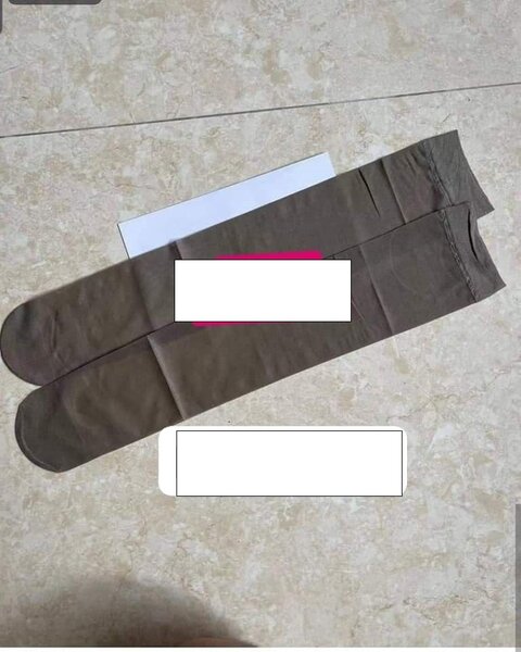 brown tights