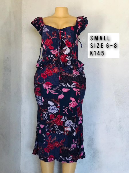 Robe noir rouge