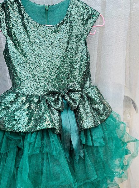 Green dress