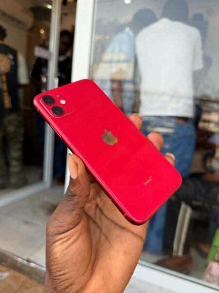 iPhone 11