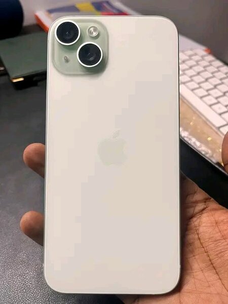 iPhone 15 simple Blanc