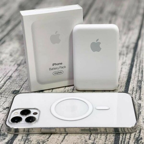 iPhone Battery pack MagSafe