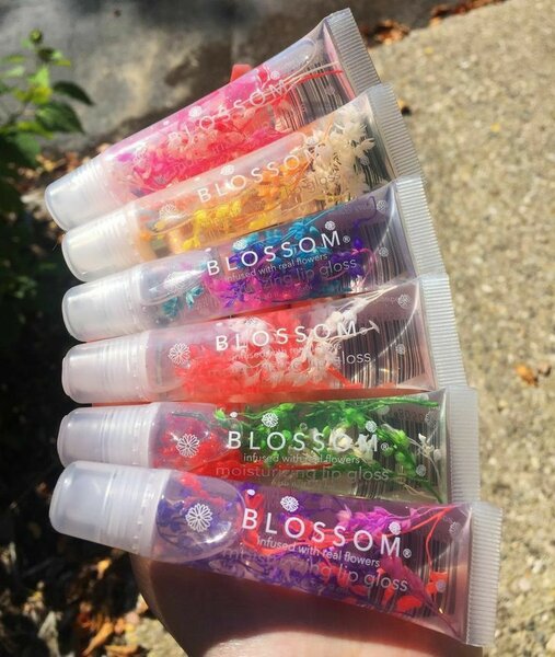 Lip gloss