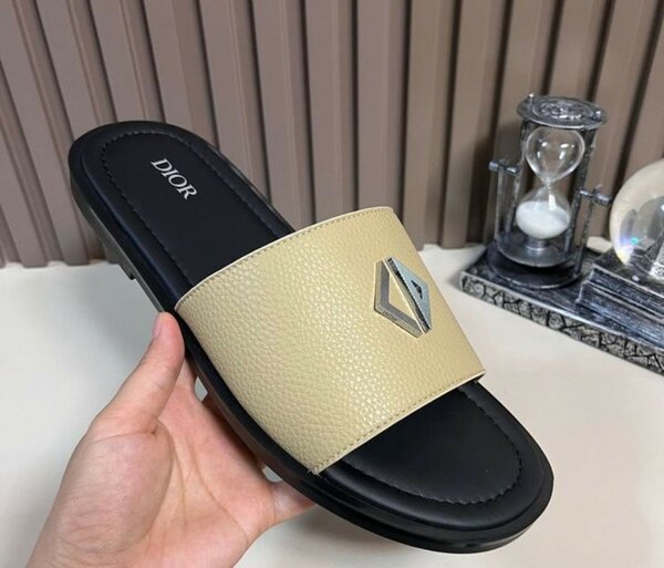 Slippers