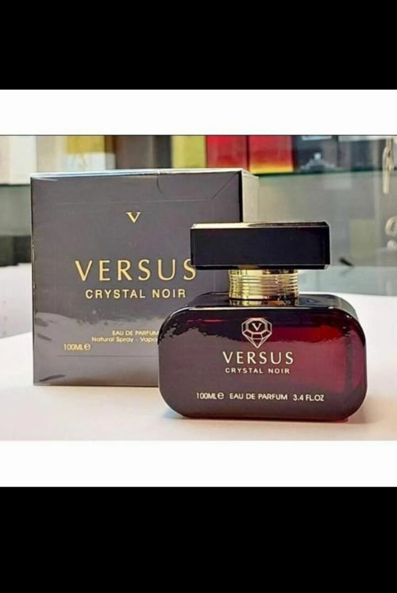 Parfum Versus Crystal Noir