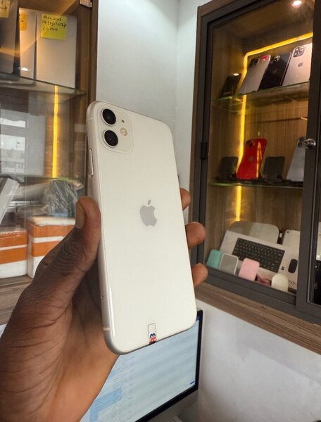 iPhone 11 128gig