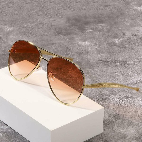 Lunettes de soleil élégantes