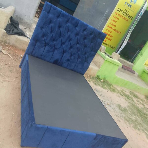 Headboard and bed
