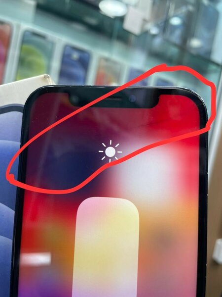 IPHONE 12 SIMPLE 64GIGA PETITE FISSURE