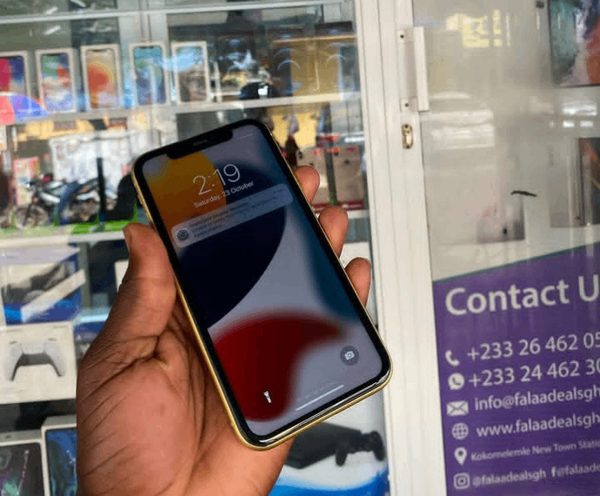 iPhone 11