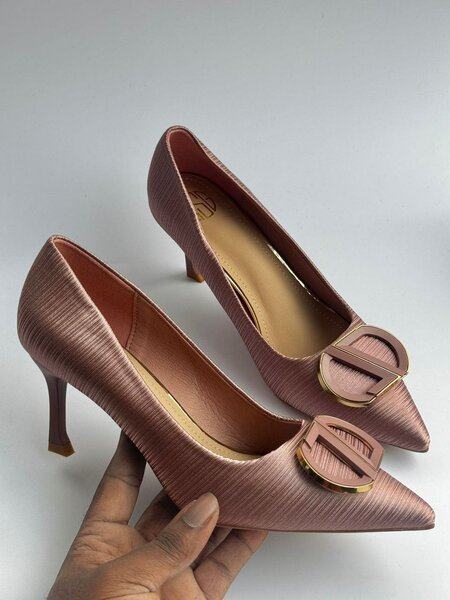 Full shoes heels