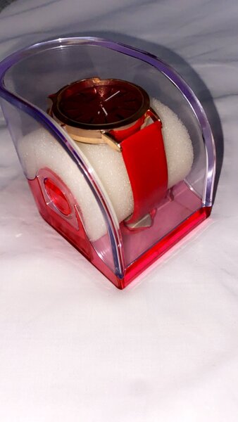 Women wrist watch