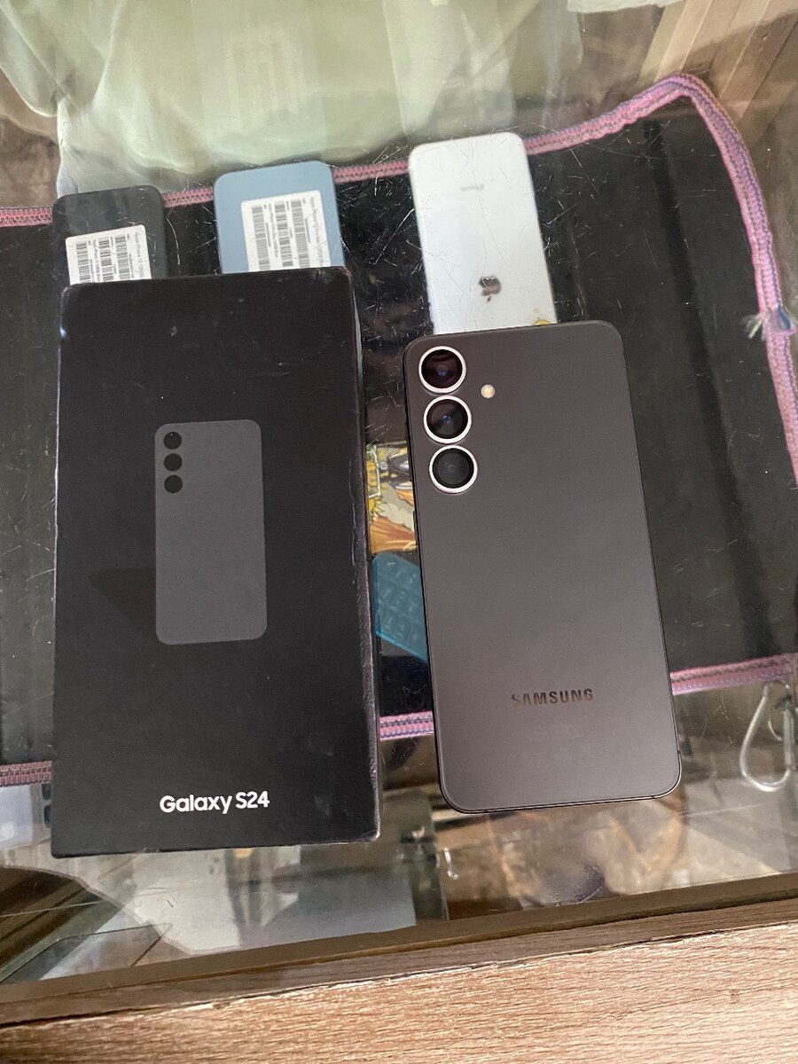 Samsung s24