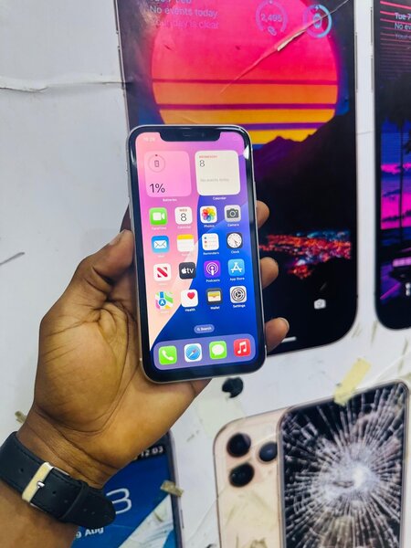 iPhone XR