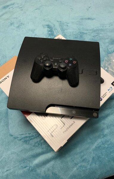 Console PS3 Slim avec manette
