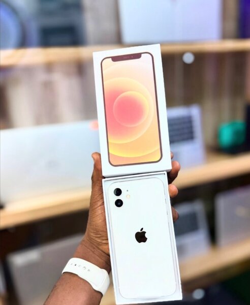 ROGGER IPHONES
