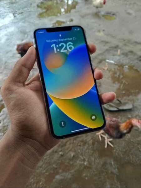 iPhone X 64 gig