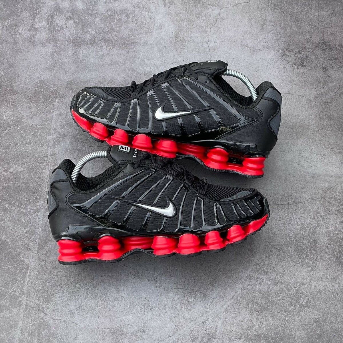 NIKE AIR CLASSIC