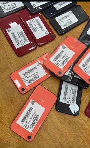 iPhone XR, 64gig