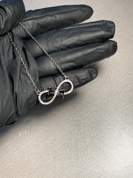 Ladies necklaces
