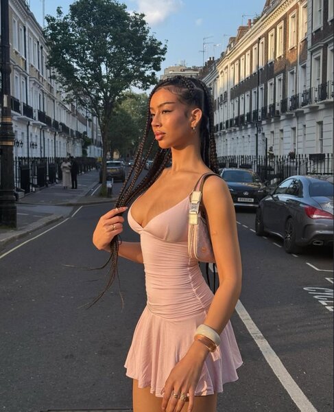Robe rose d'été élégante