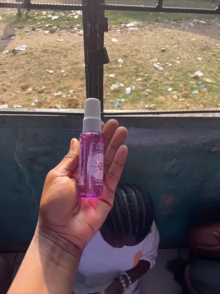 Spray désinfectant portable