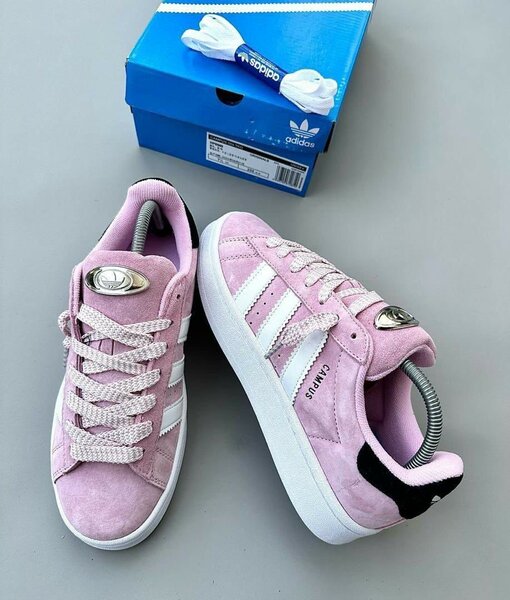 Adidas campus