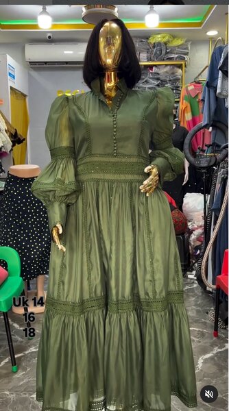 Ladies dress 
