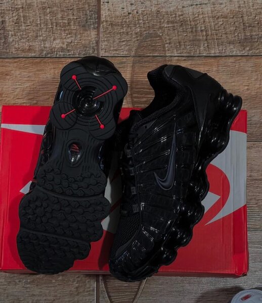 Nike shox