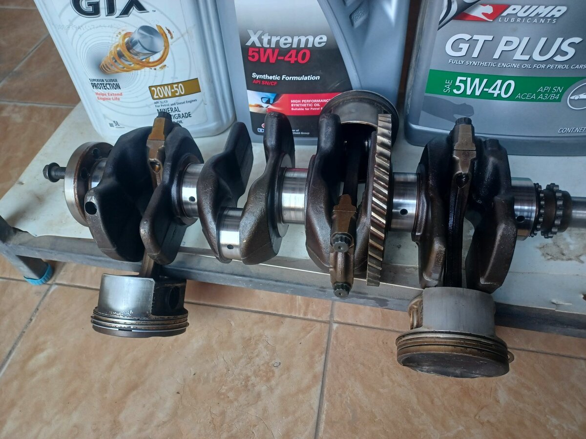CRANKSHAFT