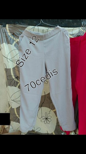 Material Trousers