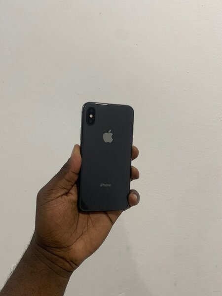 iPhone X