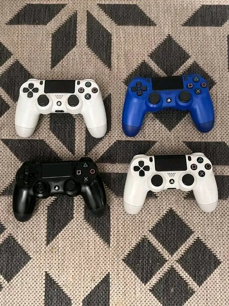 Manettes de original PS4
