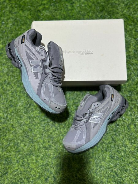 New Balance 503