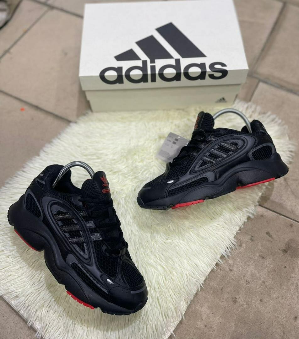 ADIDAS OZMILLEN