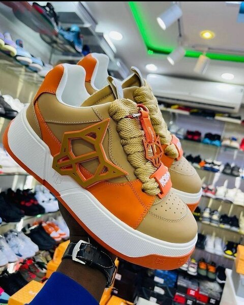 Sneakers