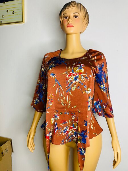 Ladies Top