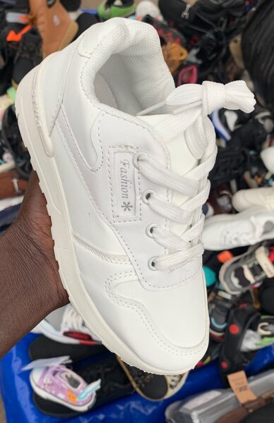 Baskets Mode Unisexe Blanc et Noir