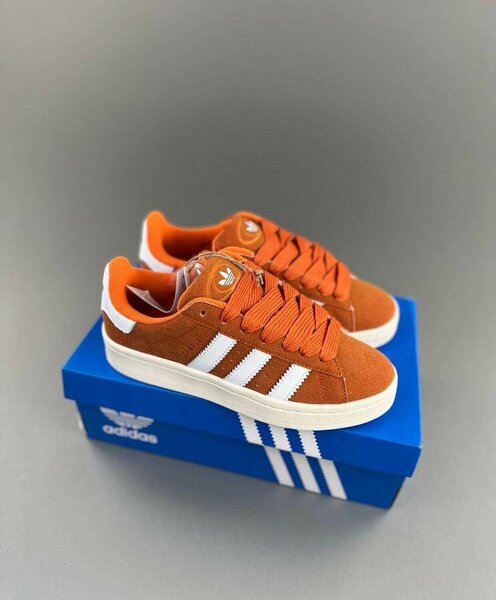 Adidas campus