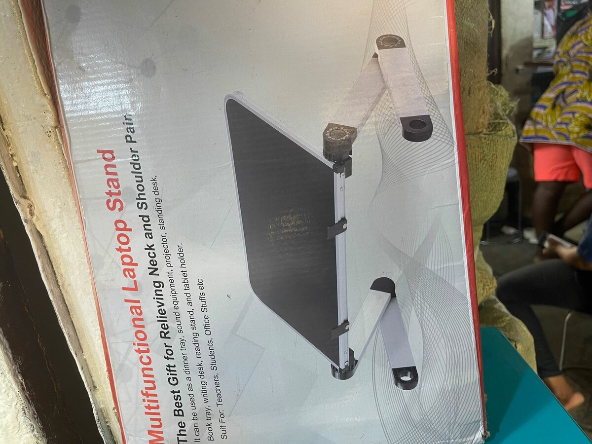 Laptop stands