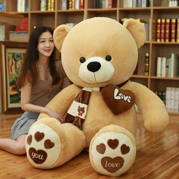 Grand ours en peluche 1M et 80