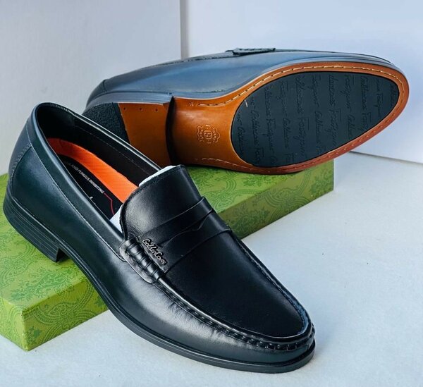 Mens Golden Coxes