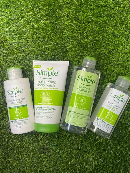 Simple skin care set